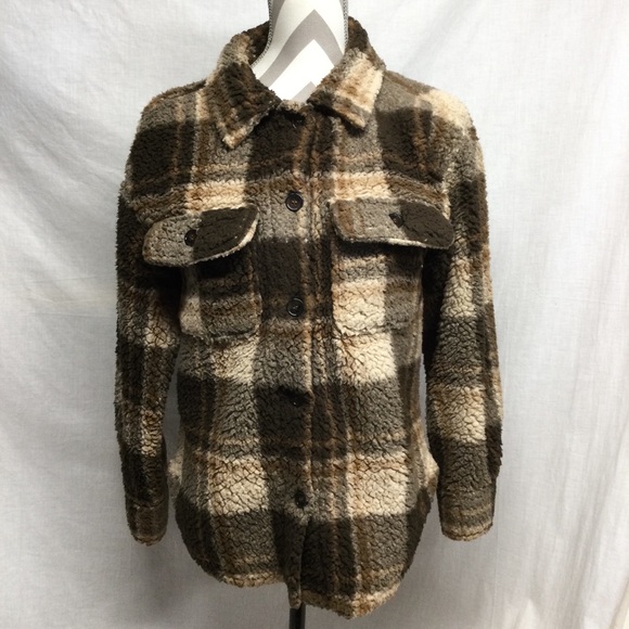 Almost Famous Jackets & Blazers - Almost Famous Womens Plaid Sherpa Shacket Button-Up Jacket in Brown & Cream Sz M
